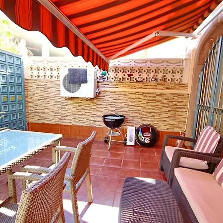 Cozy Townhouse With Ocean Views In