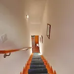 Cozy Townhouse With Ocean Views In * Адехе