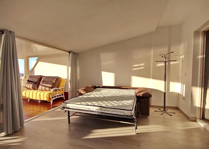 Ferienhaus Cozy Townhouse With Ocean Views In