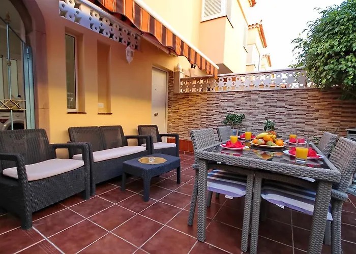 Cozy Townhouse With Ocean Views In *